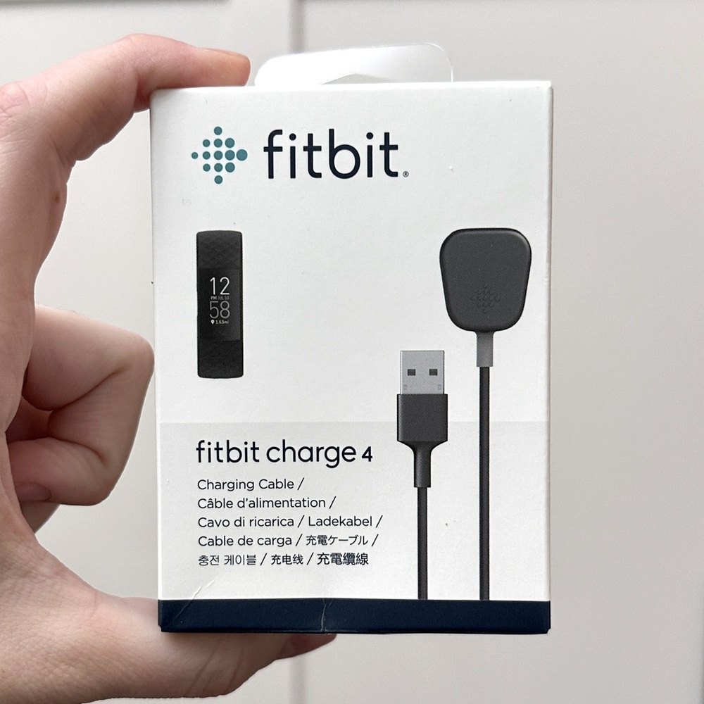 NWT Fitbit Charge 4 Charging Cable